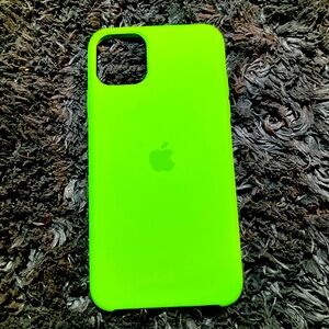 Lime Green 11 Pro Max Case ✅✅🪛🍏